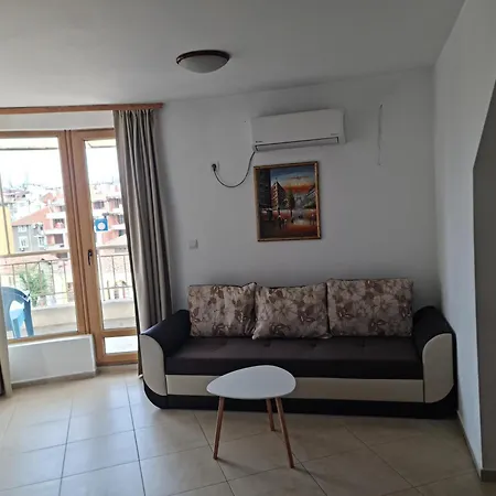 Apartment Lermontov Burgas