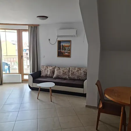 Apartment Lermontov Burgas